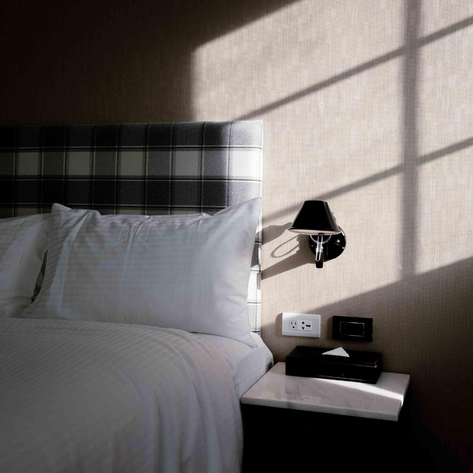 Check Inn Taichung Ziyou Екстер'єр фото